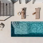Roos Naxos فيلة Agiassos