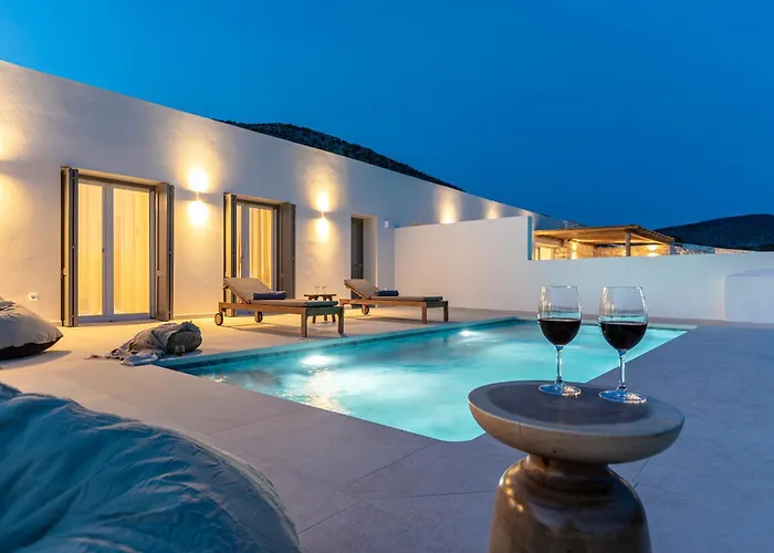 Roos Naxos * Agiassos