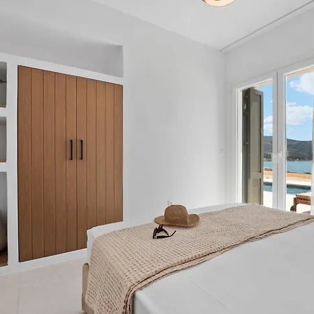 Vila Roos Naxos Agiassos