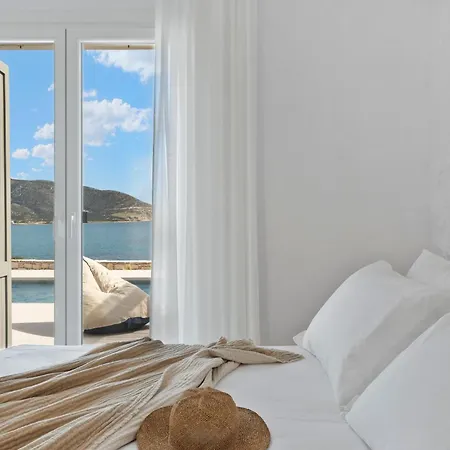 Roos Naxos