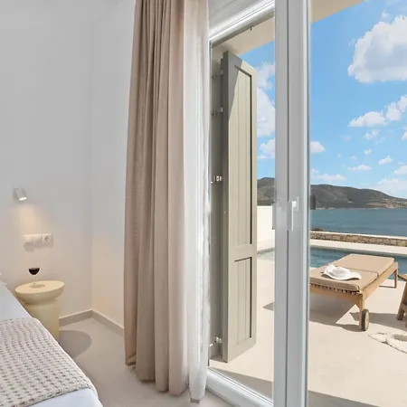 Roos Naxos Villa *