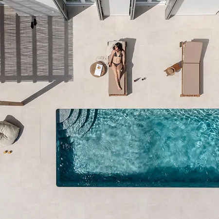 Roos Naxos Vila Agiassos